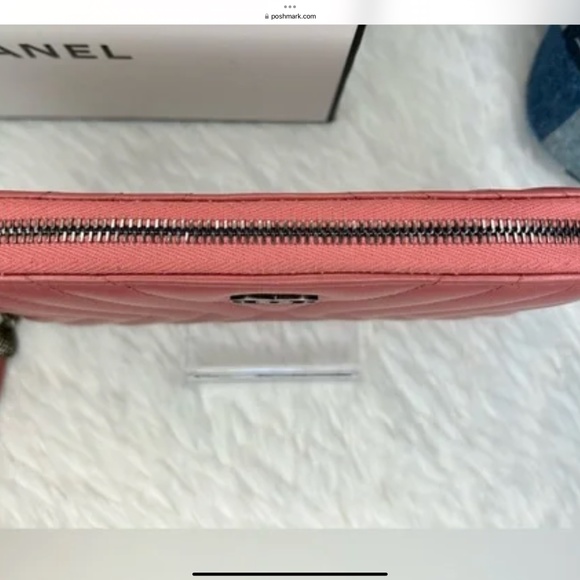 🔥 RARE! CHANEL• Chevron Stitched Tassel Charm Zip Wallet- one of a kind! - Picture 8 of 16